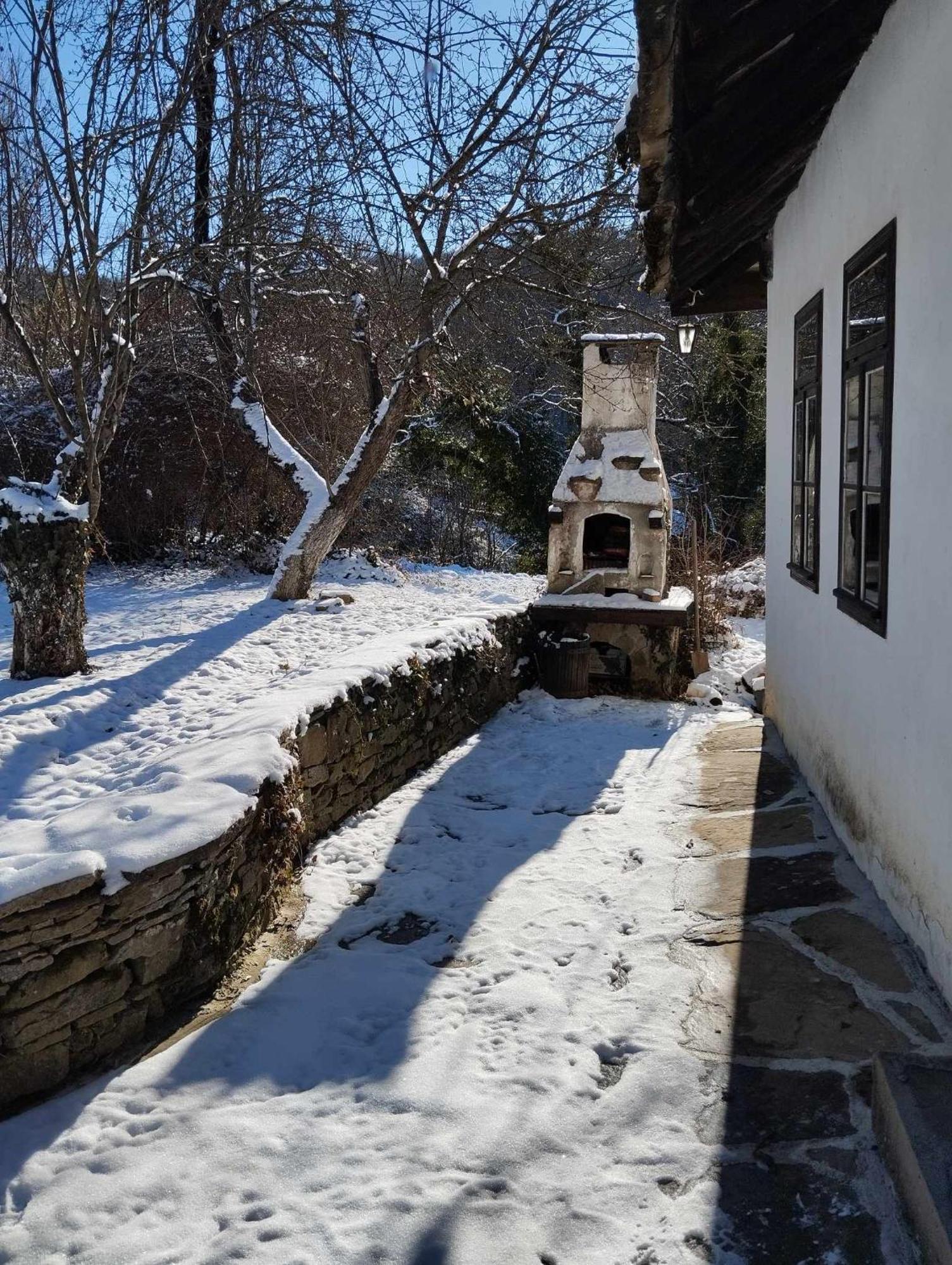 Расимова Къща Bozhenți Exterior foto